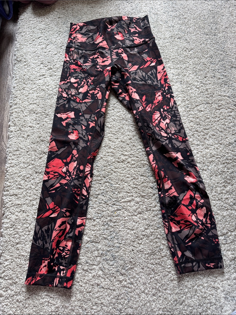 lululemon athletica Black and Pink Abstract-Print High-Rise Leggings